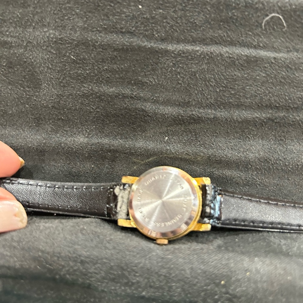 Watch - Picture 2 of 2